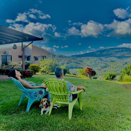 Disfruta Del Contacto Con La Naturaleza Apartment Puntarenas Bagian luar foto