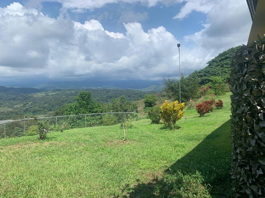 Disfruta Del Contacto Con La Naturaleza Apartment Puntarenas Bagian luar foto